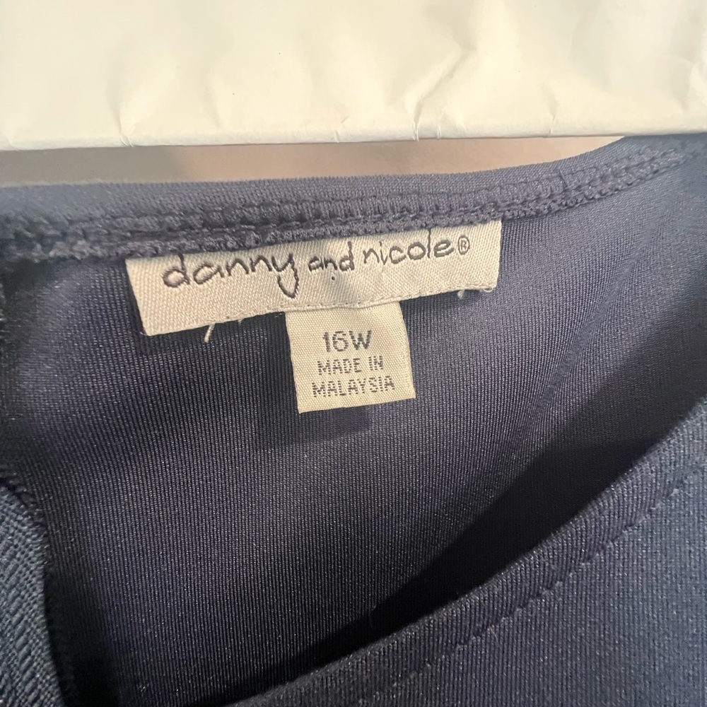 EUC Danny & Nicole Navy & floral dress - Size 16W - Picture 3 of 4